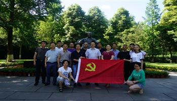 20196101532369915_350-200 008008PG国际(中国区)-官方网站